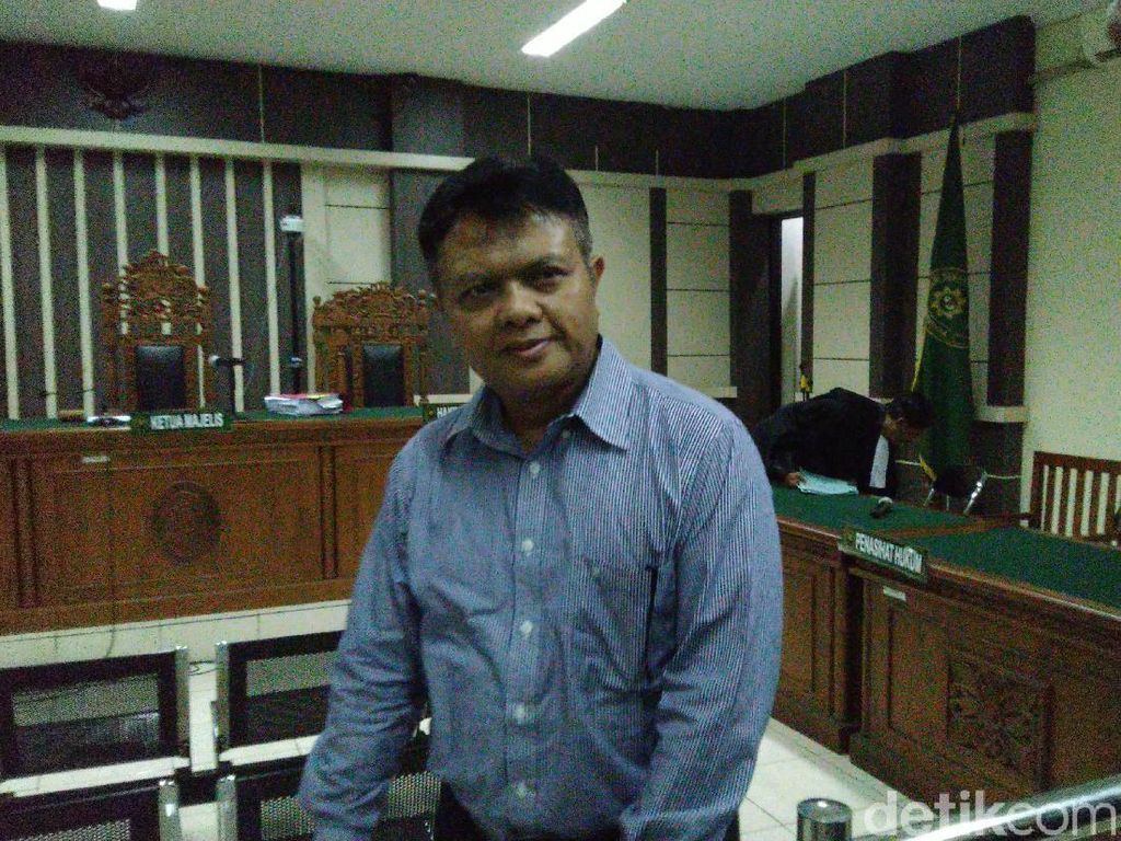 Divonis 4 Tahun, Hakim Lasito Ngotot Seret Eks Atasannya di Kasus Suap Divonis 4 Tahun, Hakim Lasito Ngotot Seret Eks Atasannya di Kasus Suap