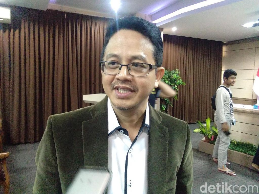 Jokowi Diminta Copot Rektor dan Direktur Pasca, Ini Kata UIN Yogya Jokowi Diminta Copot Rektor dan Direktur Pasca, Ini Kata UIN Yogya