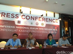 Pakar Hukum Sarankan Jokowi Kaji Efektivitas Menko-Uji Kelayakan Menteri