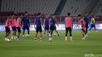 Timnas Malaysia akan bertanding melawan timnas Indonesia pada Kualifikasi Piala Dunia 2020, Zona Asia Grup G pada Kamis (5/9/2019). Pertandingan akan berlangsung di GBK, pukul 19.30 WIB.