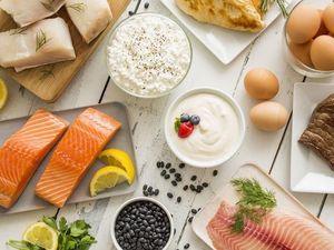 Ini Makanan yang Harus dan yang Tidak Boleh Dicuci Sebelum Dimasak