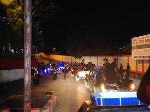 Brimob Papua Gelar Patroli Pengamanan Malam di Jayapura