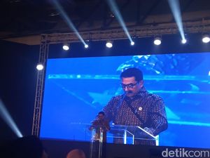 Di Depan Pegiat Kendaraan Listrik, Moeldoko Pamer Mobil Anak Bangsa