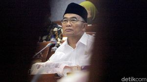Mendikbud Bahas Anggaran Bareng Komisi X DPR
