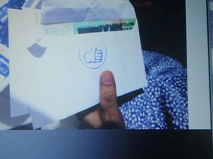 Jaksa KPK Tunjukkan Amplop Bercap Jempol di Sidang Bowo Sidik Jaksa KPK Tunjukkan Amplop Bercap Jempol di Sidang Bowo Sidik
