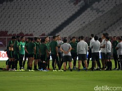 Indonesia Vs Malaysia, Luis Milla Semangati Tim Garuda