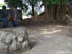 Dua Arca Kepala Kala Juga Ada di Punden Joko Pangon Blitar