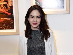 Beda 10 Tahun dengan Fero Walandouw, Steffi Zamora Siap Nikah Muda Beda 10 Tahun dengan Fero Walandouw, Steffi Zamora Siap Nikah Muda