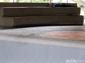 Kala Taman Kolong Semanggi Berubah Fungsi Jadi Tempat Tidur Warga Kala Taman Kolong Semanggi Berubah Fungsi Jadi Tempat Tidur Warga
