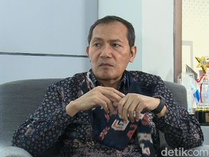 Saut Situmorang Minta DPR Cermati 9 Nilai Integritas saat Uji 10 Capim KPK Saut Situmorang Minta DPR Cermati 9 Nilai Integritas saat Uji 10 Capim KPK