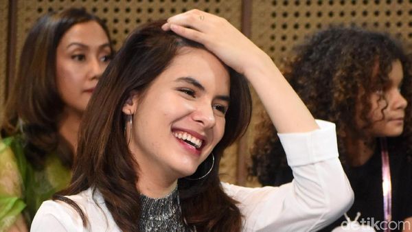 Makin Dewasa, Steffi Zamora Tambah Menawan