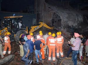 Ledakan Pabrik Petasan di India, 18 Orang Tewas Ledakan Pabrik Petasan di India, 18 Orang Tewas