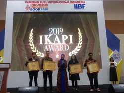 Marchella FP hingga Fiersa Besari Raih Penghargaan IKAPI di IIBF 2019