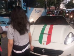 Tak Pasang Pelat Nomor, Pemilik Ferrari di Tanah Abang Ditilang