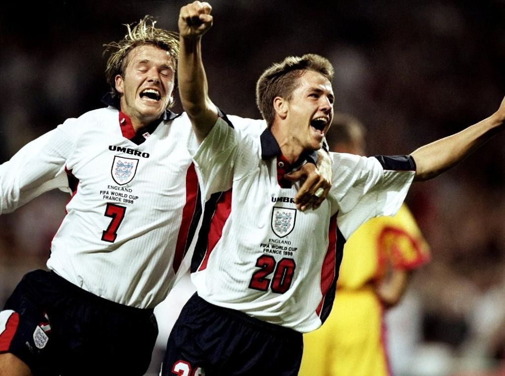 21 Tahun Berlalu, Owen Masih Kesal pada Beckham Akibat Kartu Merah PD 1998 21 Tahun Berlalu, Owen Masih Kesal pada Beckham Akibat Kartu Merah PD 1998