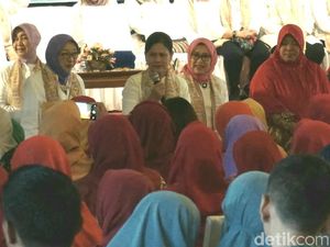 Iriana dan Mufidah Hadiri Pelatihan Guru PAUD Jateng-DIY di Solo Iriana dan Mufidah Hadiri Pelatihan Guru PAUD Jateng-DIY di Solo