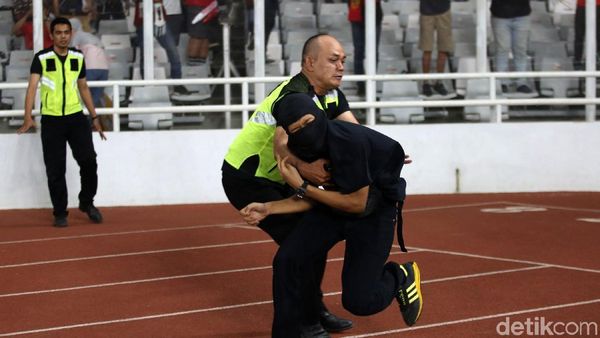 Indonesia Kalah, Suporter Berulah