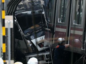 Sopir Truk Tewas Usai Tabrakan dengan Kereta Cepat di Jepang