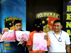 Bejat! Bocah di Jambi Disetubuhi Ayah Tiri di Hadapan Ibu Kandung