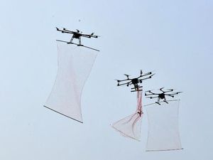 China Bikin Drone Spiderman yang Bisa Berburu dan Lumpuhkan Pesawat