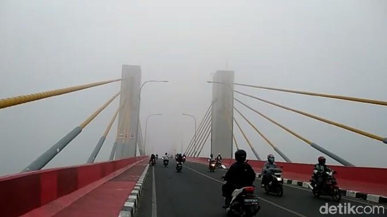 Sumsel Dikepung Karhutla, Gubernur Minta Bupati Jaga Kandang