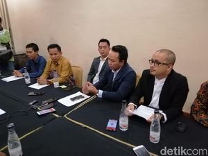 Pembelaan Kuasa Hukum Mak Susi: Dia Anak TNI yang Perjuangkan Merah Putih Pembelaan Kuasa Hukum Mak Susi: Dia Anak TNI yang Perjuangkan Merah Putih