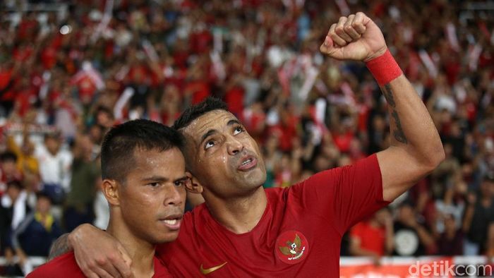 Timnas Indonesia masih imbang dalam rekor pertemuan dengan Uni Emirat Arab. (Foto: Agung Pambudhy/detikcom) Timnas Indonesia masih imbang dalam rekor pertemuan dengan Uni Emirat Arab. (Foto: Agung Pambudhy/detikcom)