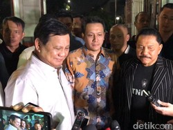 Prabowo-Hendropriyono Tukar Pandangan soal Papua