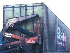 Dipenjara 4 Tahun karena Lecehkan dan Telantarkan Gadis Adopsi dari Luar Negeri