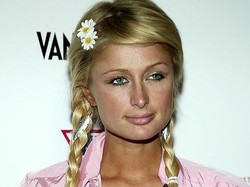 Pengakuan Mengejutkan Paris Hilton Soal Penyiksaan yang Dialami Saat Remaja