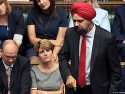 PM Inggris Dituntut Minta Maaf Atas Pernyataan Rasis di Masa Lalu