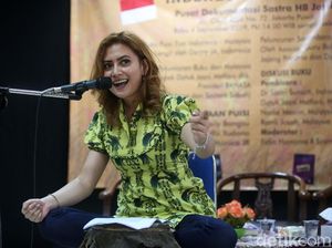 Penyair Indonesia dan Malaysia Bersatu dalam Puisi