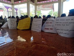Warga di Bojonegoro Tuntut Kepala Dusun Mundur karena Selingkuhi Warganya
