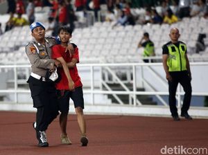 Andritany ke Suporter: Rusuh Jangan Jadi Kebiasaan Andritany ke Suporter: Rusuh Jangan Jadi Kebiasaan