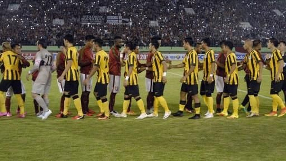 Timnas Indonesia saat berujicoba dengan Malaysia di Solo. Skuat Garuda menang 3-0 saat itu. (Foto: Agung/AFP)Foto: Agung/AFP)