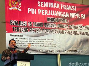 Ahmad Basarah Buka Seminar Fraksi PDIP MPR