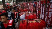Beragam Pernak-Pernik Timnas Garuda Berjejer di Komplek GBK