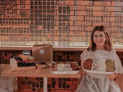 Tentang Kesha Ratuliu yang Heboh Soal Curhatan Masalah Kampusnya