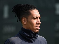 Smalling Bisa Saja Lebih Lama di Roma