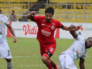 Semen Padang Lepas Dua Pemain Asing