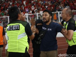 Sanksi Mengancam Usai Rusuh di GBK, Sekjen PSSI: Terima Segala Keputusan FIFA