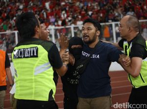 Simon: Suporter Indonesia Terbaik di Dunia, tapi Suka Bikin Masalah Simon: Suporter Indonesia Terbaik di Dunia, tapi Suka Bikin Masalah