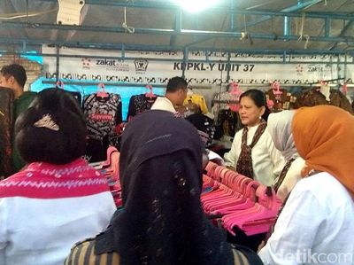 Serunya Iriana dan Mufidah Kalla Belanja di Malioboro