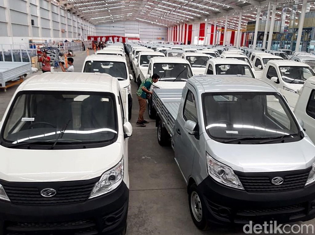 Daihatsu Sambut Kedatangan Esemka Daihatsu Sambut Kedatangan Esemka