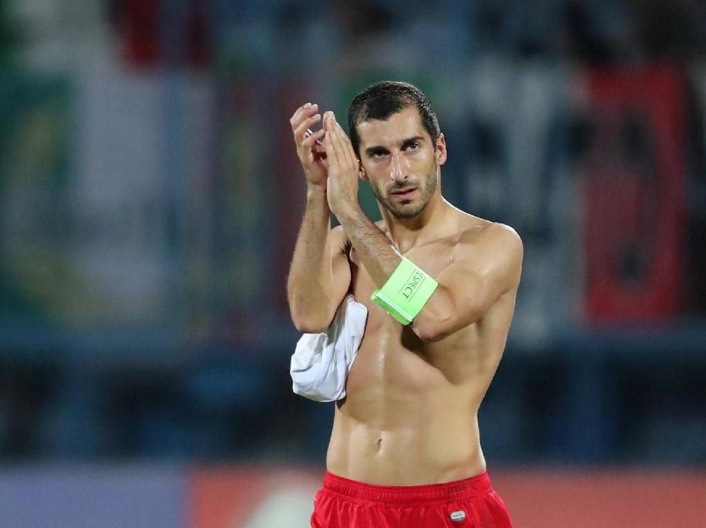 Bertahan di Roma, Mkhitaryan: Tentu Saja Bertahan di Roma, Mkhitaryan: Tentu Saja