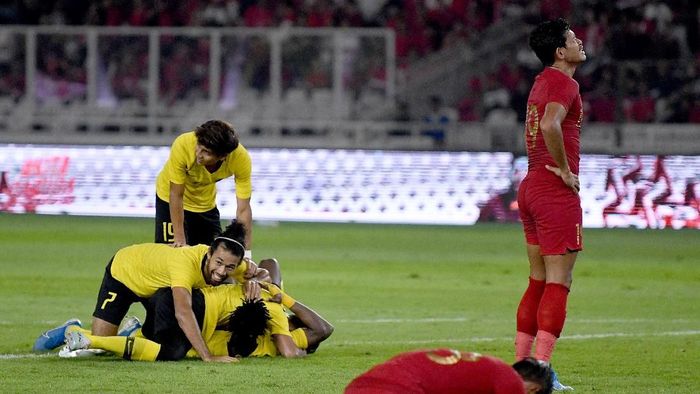 Indonesia terbenam di dasar klasemen pada Kualifikasi Piala Dunia (Foto: ANTARA FOTO/M Risyal Hidayat) Indonesia terbenam di dasar klasemen pada Kualifikasi Piala Dunia (Foto: ANTARA FOTO/M Risyal Hidayat)