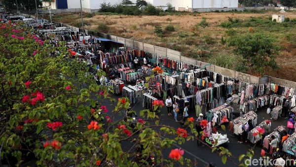 PKL Pasar Senen Menjamur ke Jalan Raya