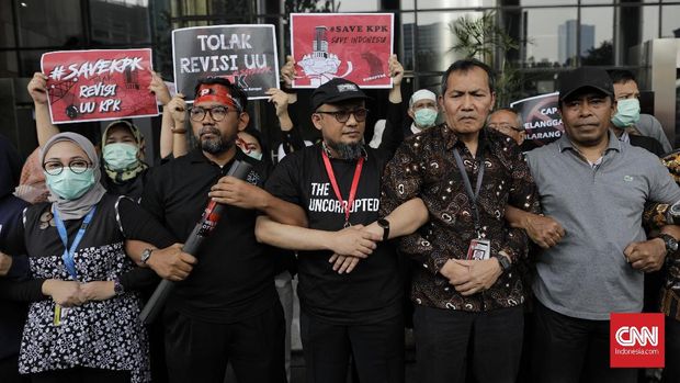 Revisi UU KPK dan Taruhan Besar di Tangan Jokowi