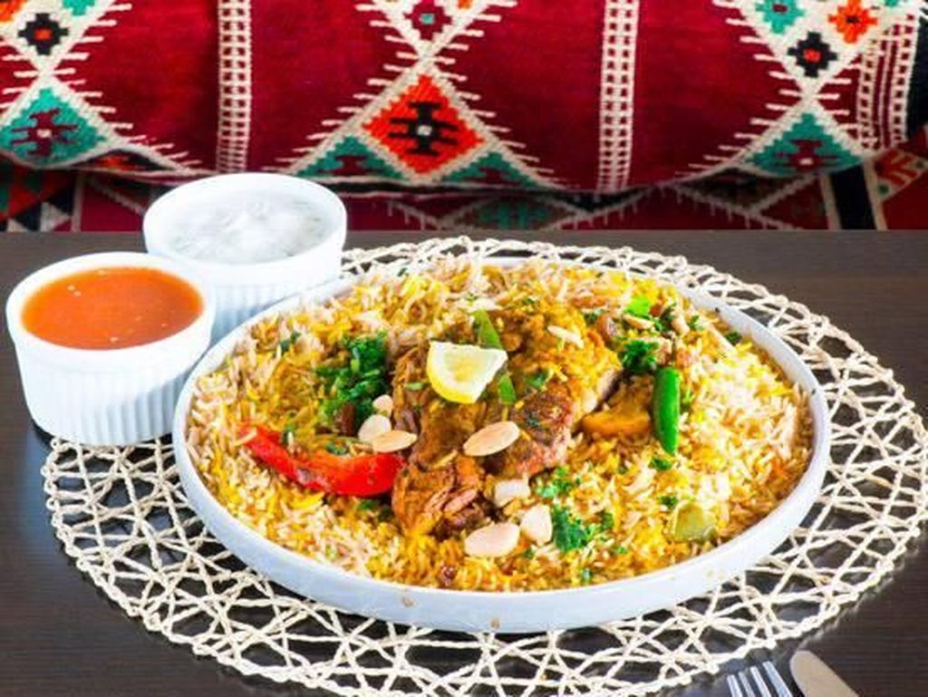 Jadi Menu Makan Prabowo, Nasi Mandhi yang Sedap Bisa Dinikmati di 5 Tempat Ini Jadi Menu Makan Prabowo, Nasi Mandhi yang Sedap Bisa Dinikmati di 5 Tempat Ini