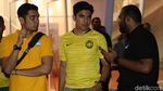 Momen Menpora Malaysia Tertahan di Dalam GBK Saat Ricuh Suporter